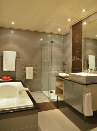 Cape Royale: Greenpoint Penthouse