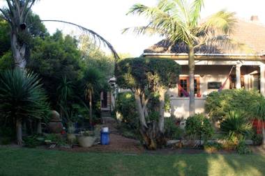 Frieden-Hof Guest Accommodation