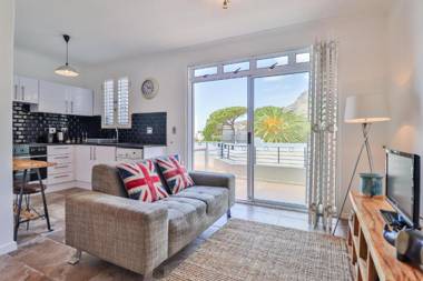 Albany Court P4 by CTHA