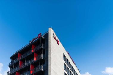 Radisson RED Hotel V&A Waterfront Cape Town