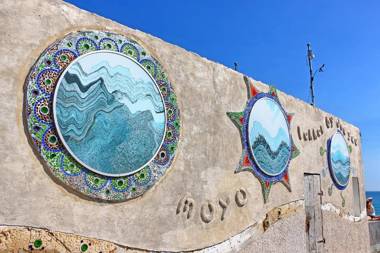 Eden On The Bay 118 by HostAgents