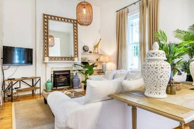 Croxteth Victorian House in Green Point Village