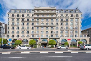 Unit 414 Cape Royale Luxury Apartments