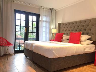 Urban Oasis at Windburg Suites