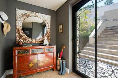 Table Mountain Retreat