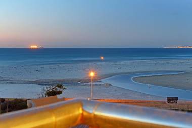 Lagoon Beach 231 by HostAgents