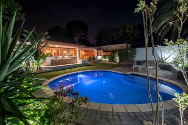 Constantiaberg Holiday Rentals