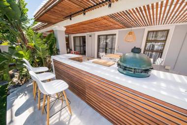 Constantiaberg Holiday Rentals