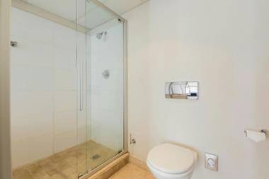 Adderley fantastic City Centre pad - No Loadshedding