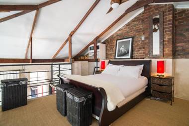 122 Victoria Junction