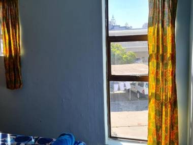 Sunset beach backpackers