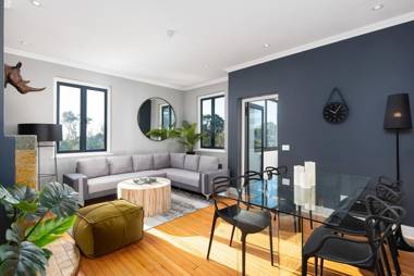 Edgy Green Point Pad  Balcony  Parking  Pool