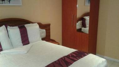 Canterbury Self-catering