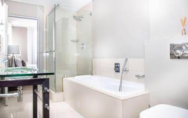 401 Infinity Apartment