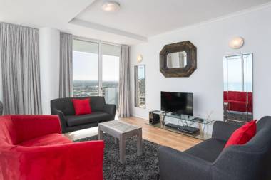 Sky-High Sea Views Pool Beach