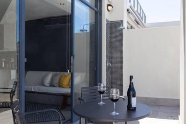 The Decks 1102 by CTHA