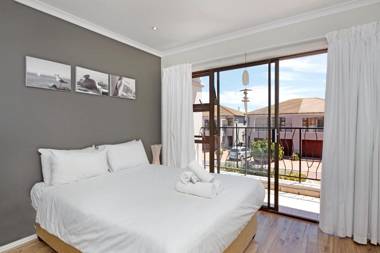 35 Island View by HostAgents