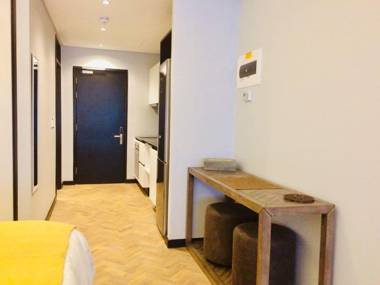 Deluxe Self Catering Studio