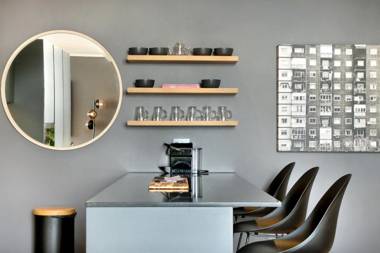 Cosmopolitan Apartments