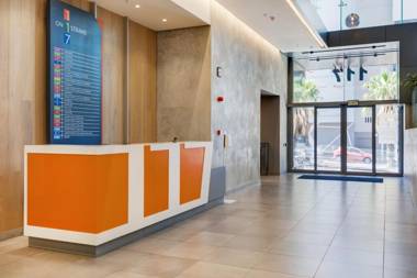 Luxury De Waterkant Loft Retreat