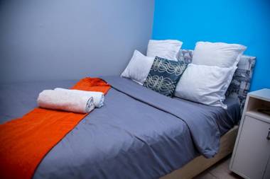 Room in Guest room - Annex Lodge Ndabeni