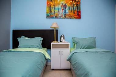 Room in Guest room - Annex Lodge Ndabeni