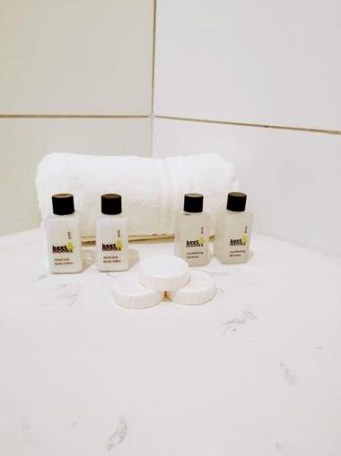 Urban Oasis Aparthotel and Spa