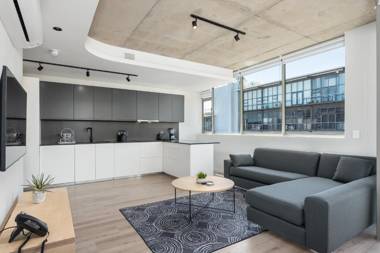 The Quarter Apartment