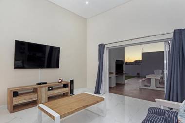 Bayford House by HostAgents