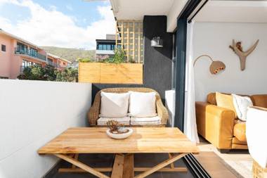 TENONQ Luxury Apartments