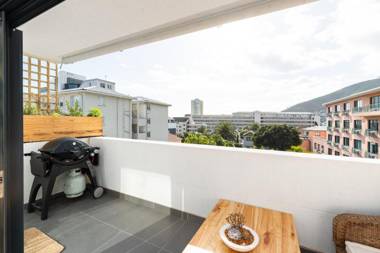 TENONQ Luxury Apartments