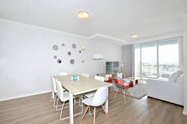 Horizon Bay 705 Blouberg Beachfront Apartment