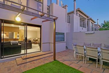 Island View 65 by HostAgents