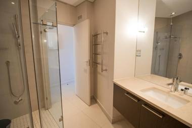 Camps Bay studio apartment - The Crystal