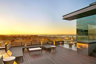 16 On Bree - Unit 2810