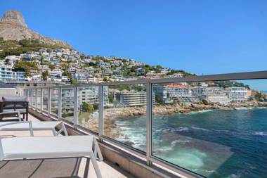 Seacliffe 502 by HostAgents