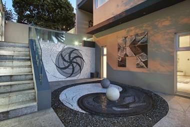 Villa 26 On First - Camps Bay