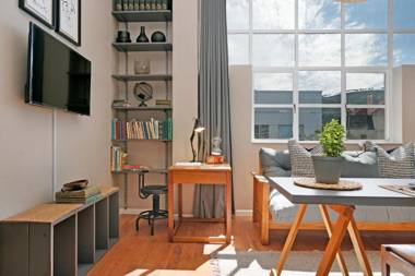 Studio on Hope by HostAgents