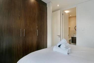 Eden on the Bay 117 by HostAgents