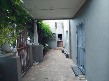 Happy Home - Woodstock