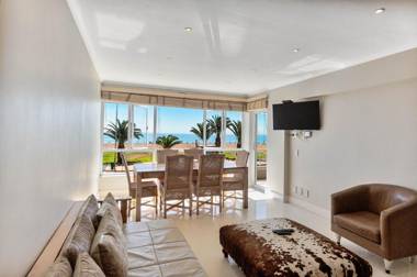 First floor with beautiful sea view