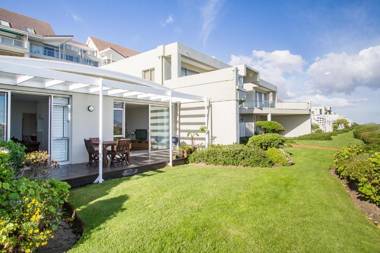 Dolphin Beach E35 by HostAgents