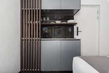 One Calais Luxury Apartments