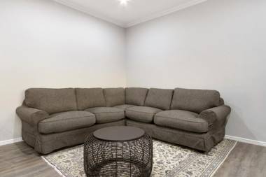 Jacquelena Hof 9 by HostAgents