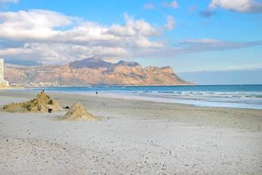 De Boerderij by HostAgents