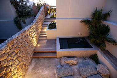 Villa Pietra - Camps Bay