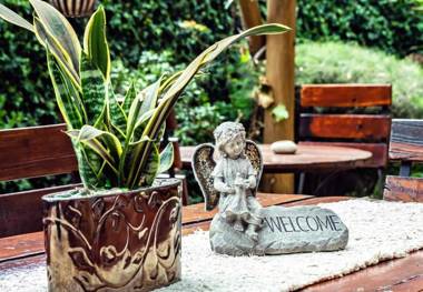 Sunward Park Guesthouse & Conference Center