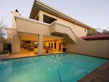 Lazy Lizard Guesthouse