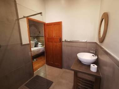 Guest Suites on Connor