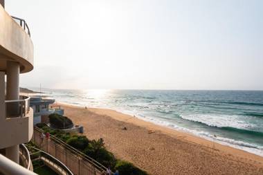 Ballito Manor Beach 304 - FAMILY ONLY